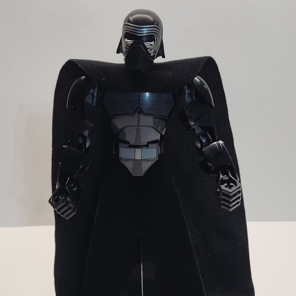 LEGO Star Wars 75117 Kylo Ren